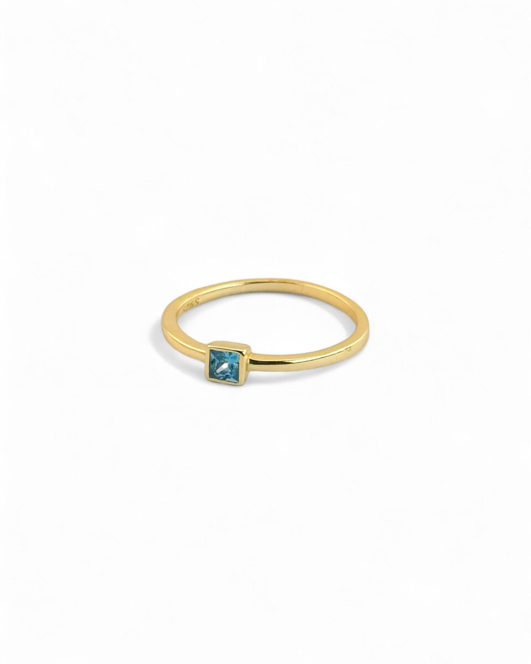 Minimal Gem Stone Ring - Zilara Store