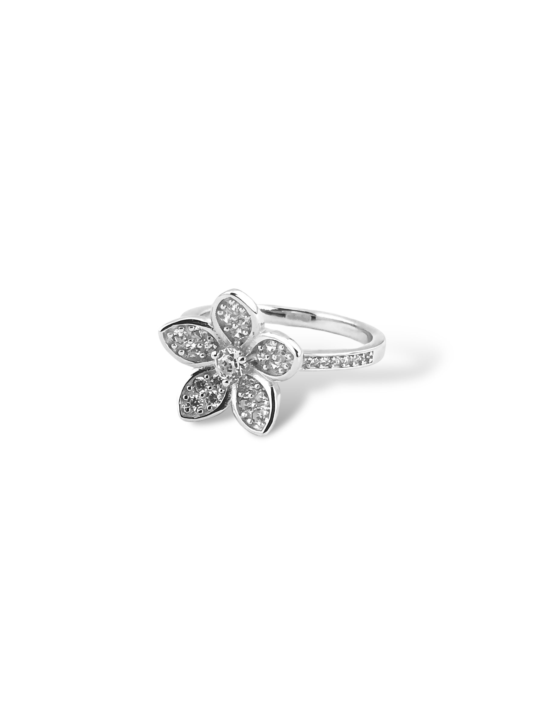 Gleaming Petals Ring - Zilara Store