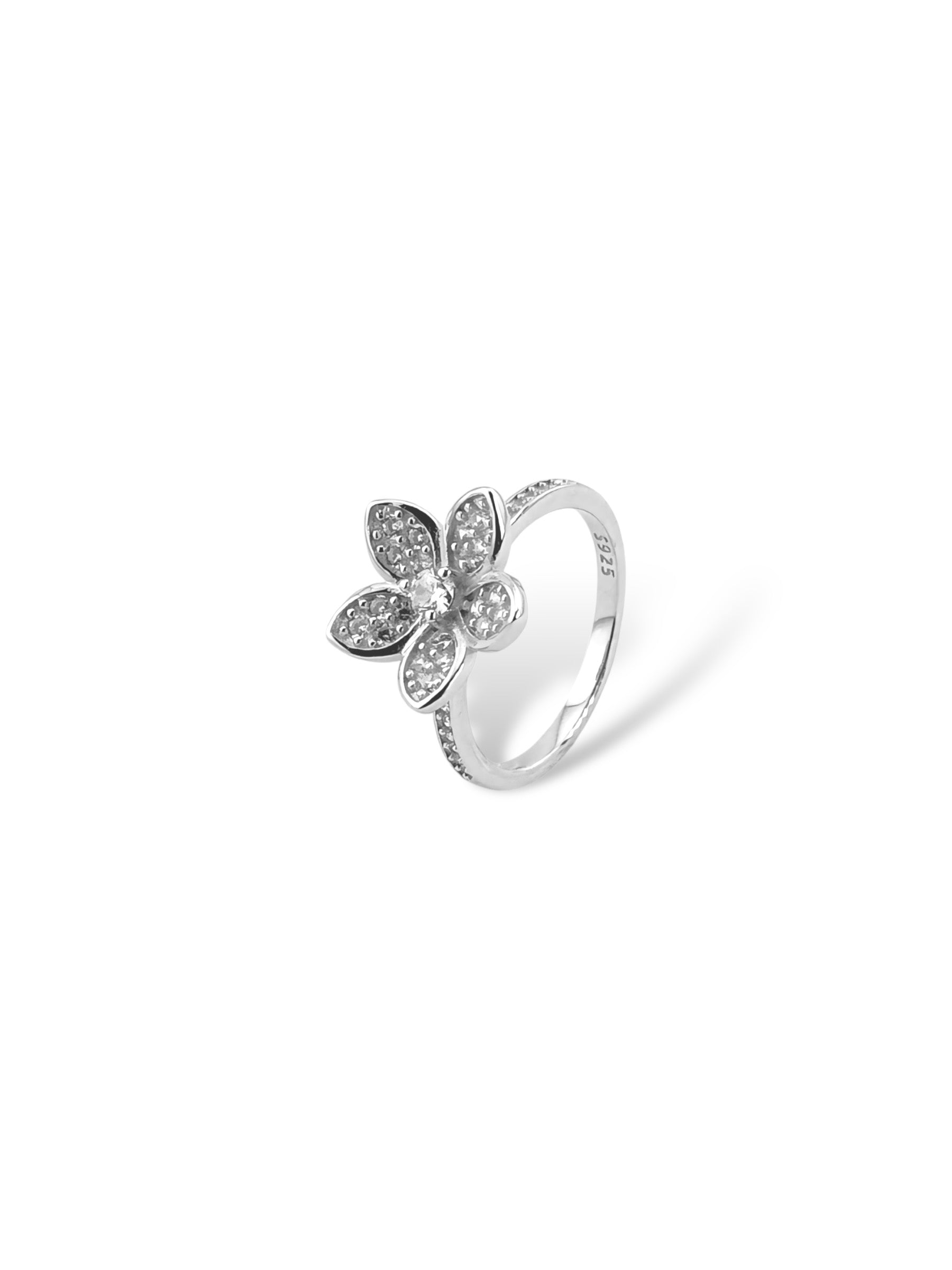 Gleaming Petals Ring - Zilara Store