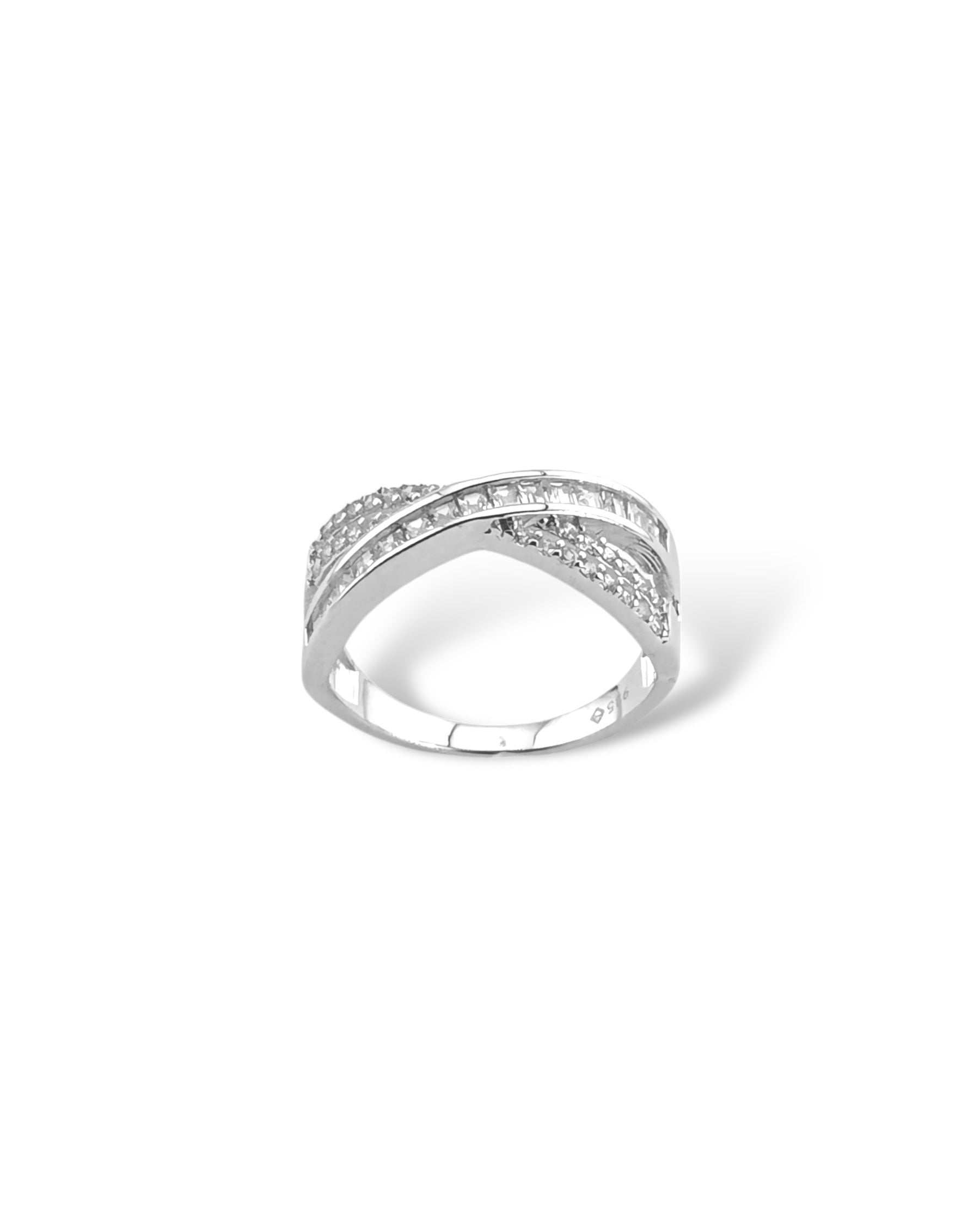 Cross Over Pave Ring - Zilara Store