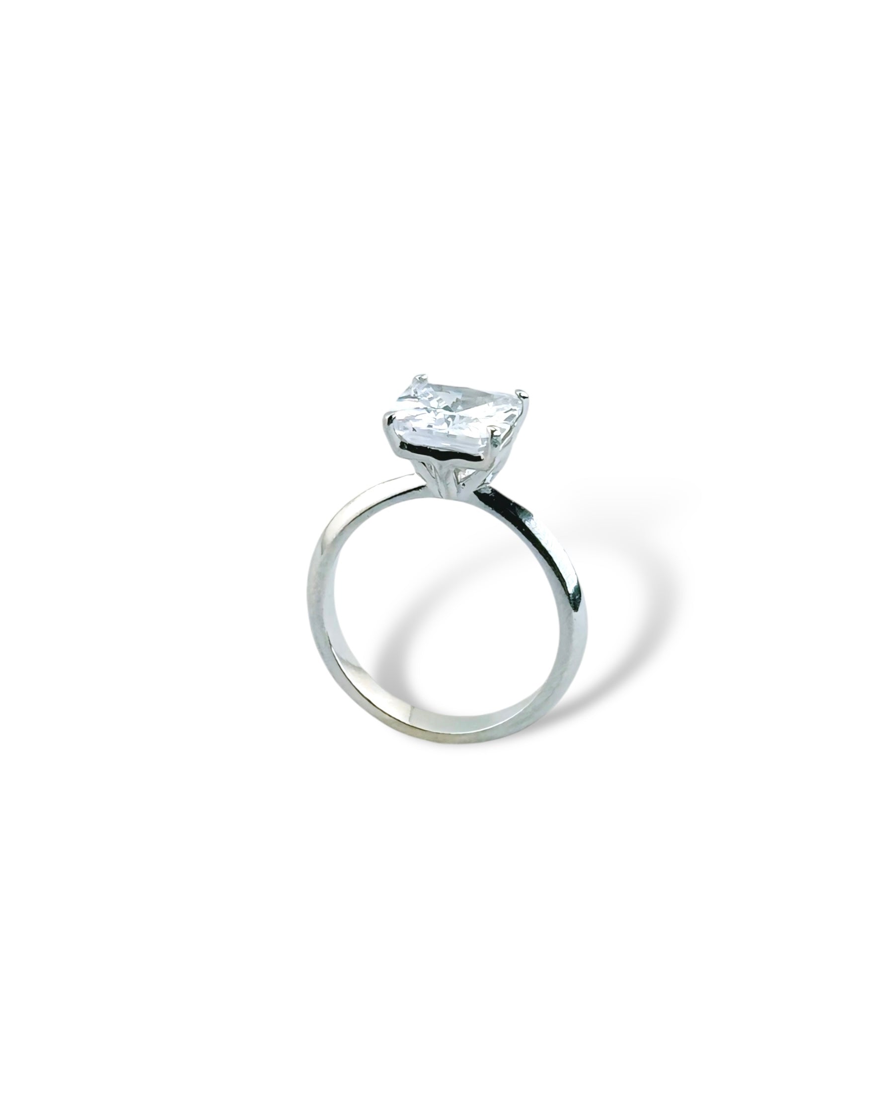 Minimal Square Gem Ring - Zilara Store