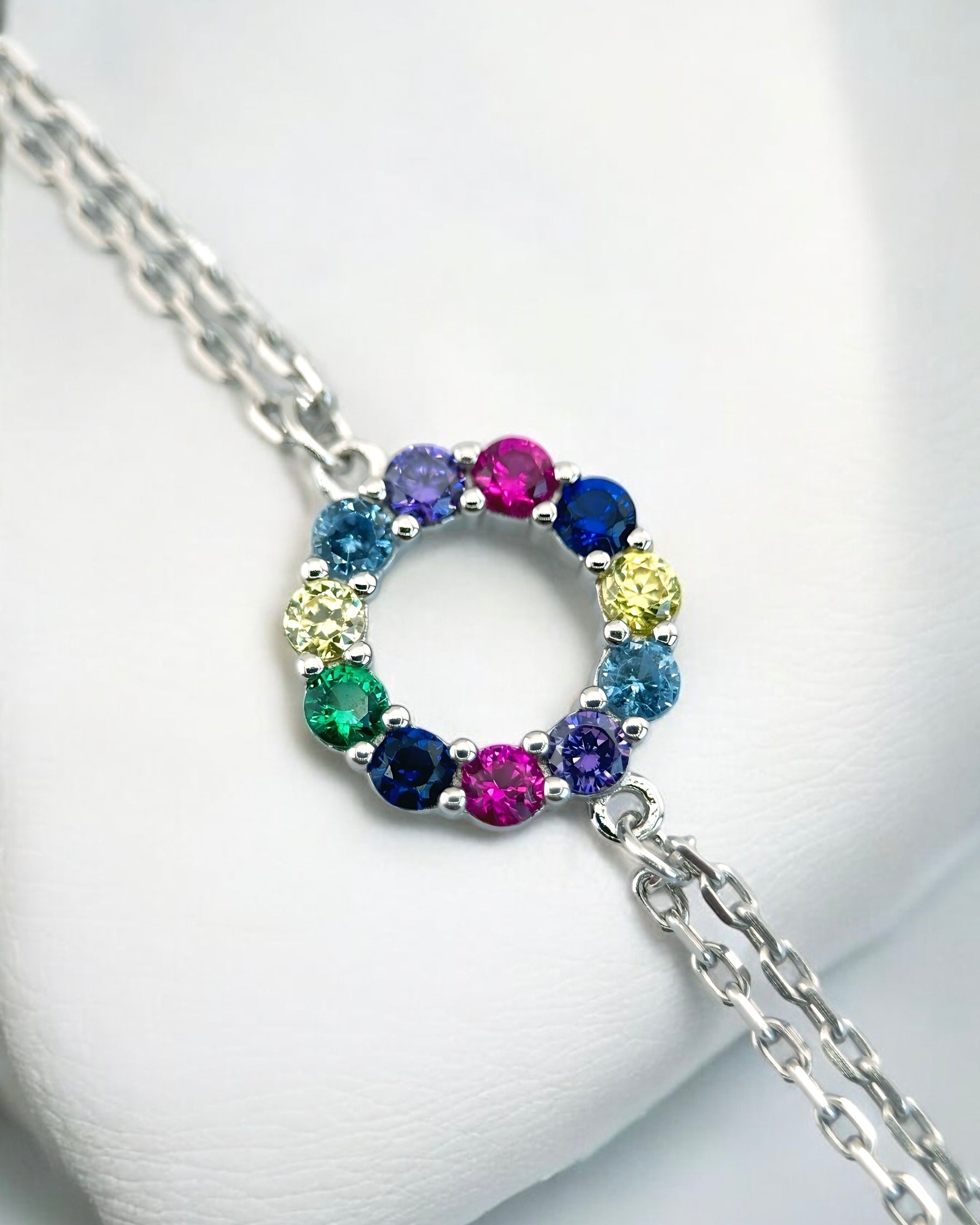 Zilara Penta Gem Circle Bracelet - Zilara Store